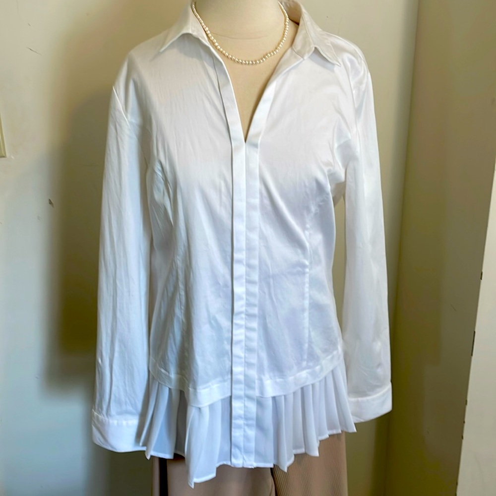 NWT The Limited white blouse in size large